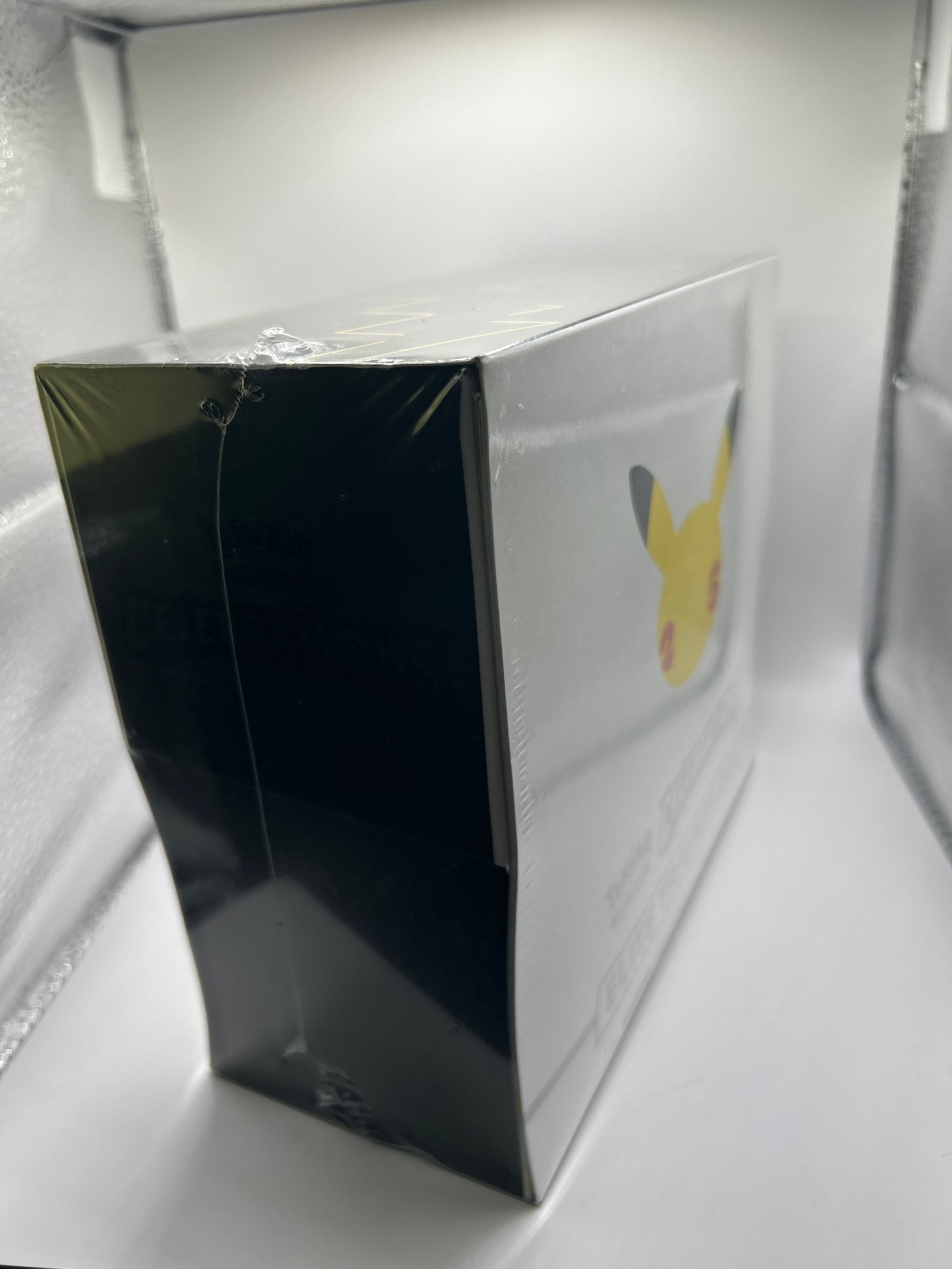 Celebrations Elite Trainer Box